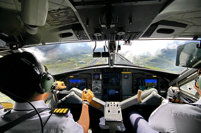 Pilotenmangel könnte schon bald zu Flugausfällen führen