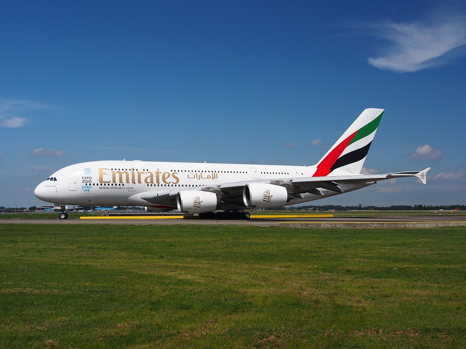 Emirates Flug-Verspaetet