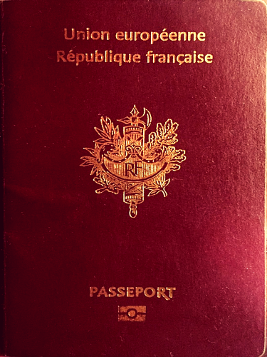 French electronic passport