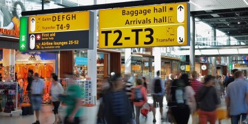 Flug verspätet durch Ausladen von Gepäck: Recht auf Entschädigung