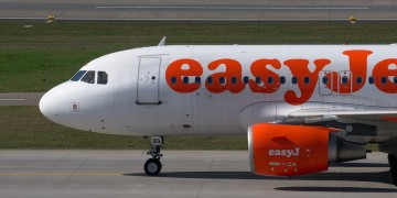 EasyJet si lancia verso il futuro: aeromobili completamente elettrici e Wi-Fi a bordo