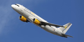 Vueling dejará de volar entre Róterdam/Eindhoven y Barcelona