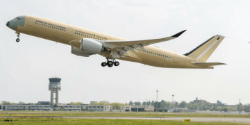 Media vuelta al mundo en 20 horas con el nuevo Airbus A350-900 ULR