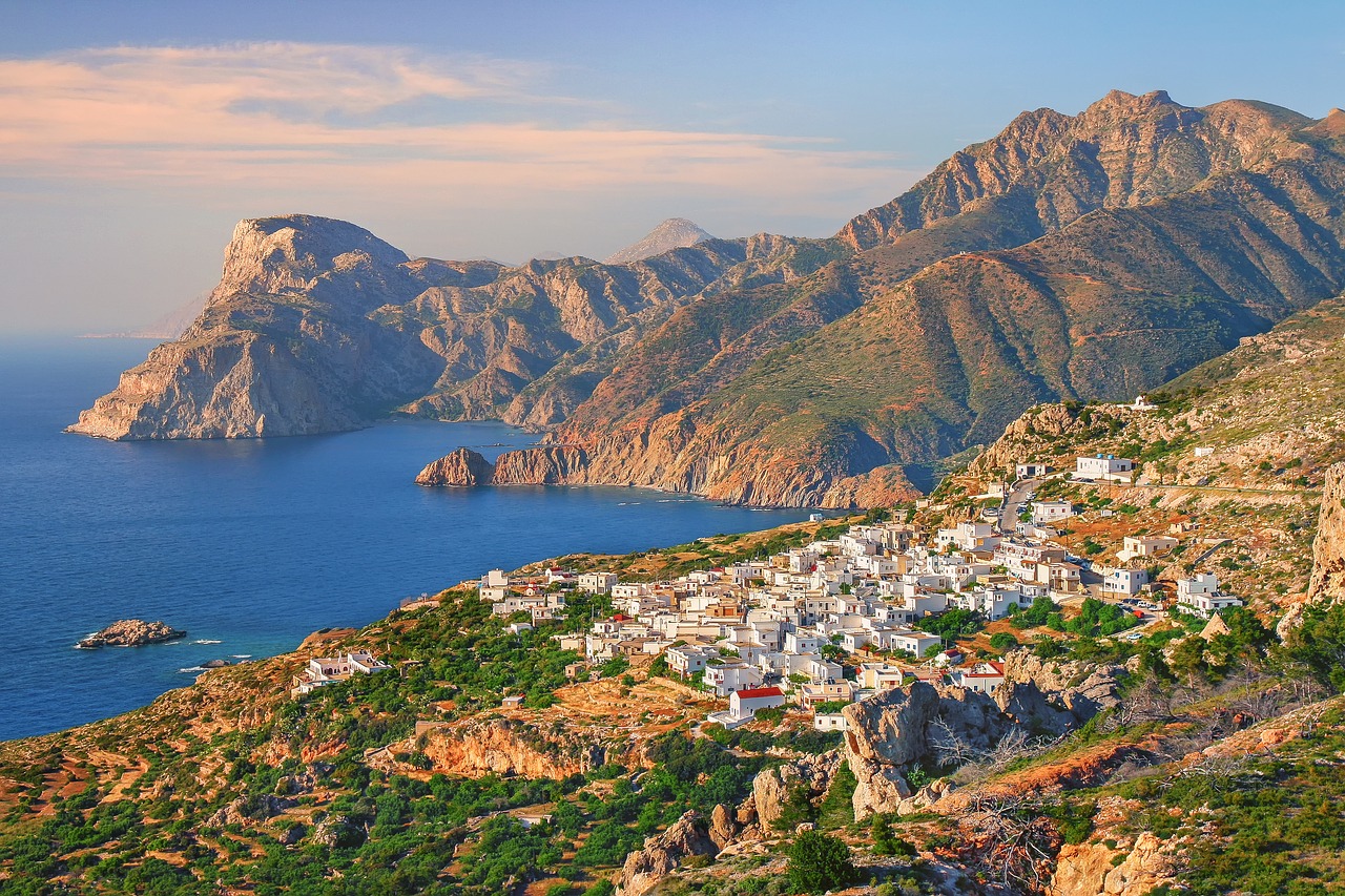 Claim compensation for a cancelled or delayed from or to Greece