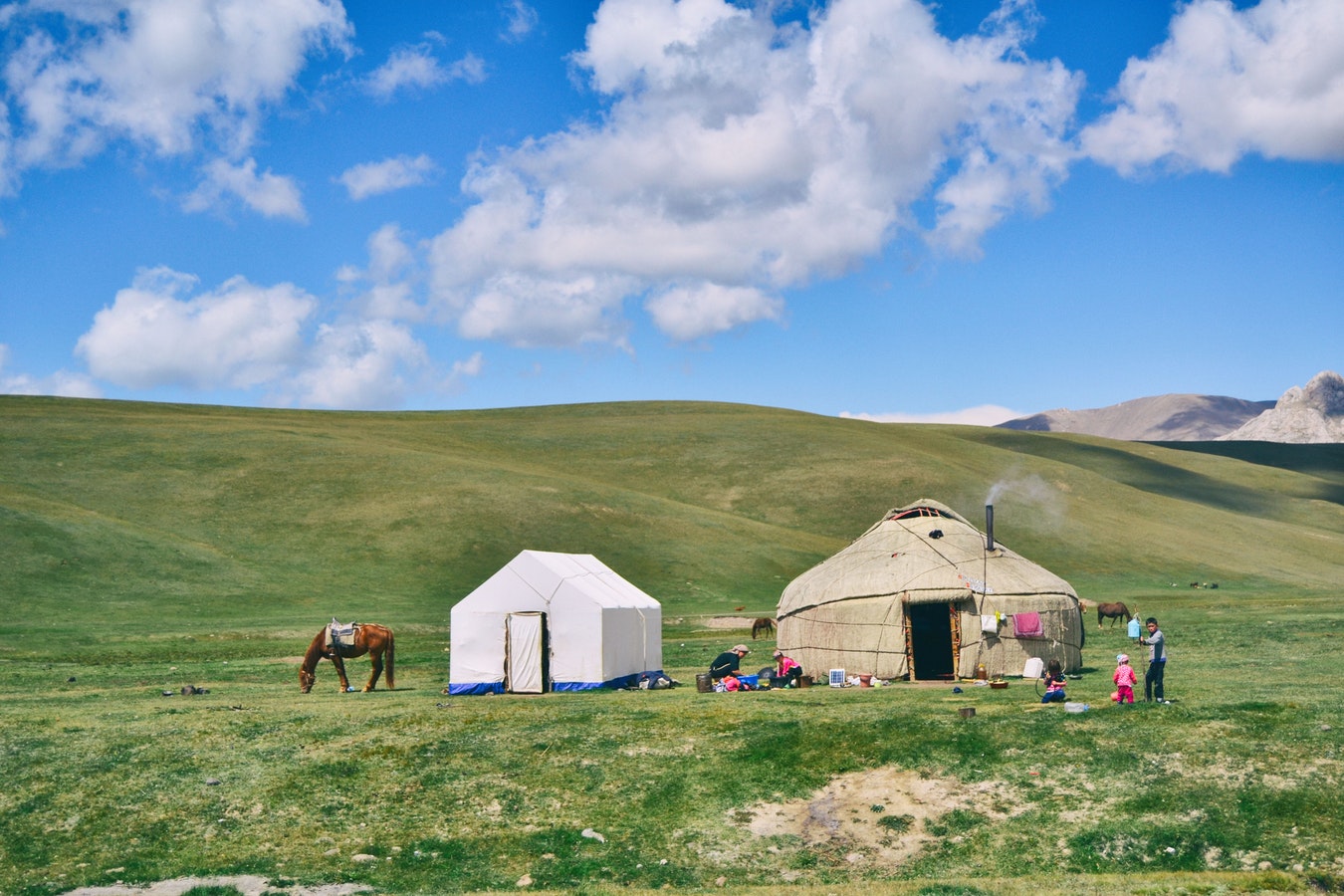 Kirghizistan + voyages